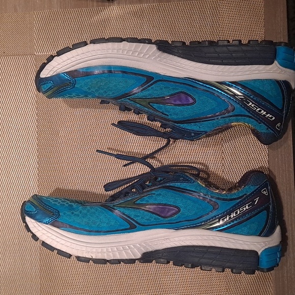 BrooksBrooks Ghost 7 Road-Running Shoes - Women's - Picture 3 of 6